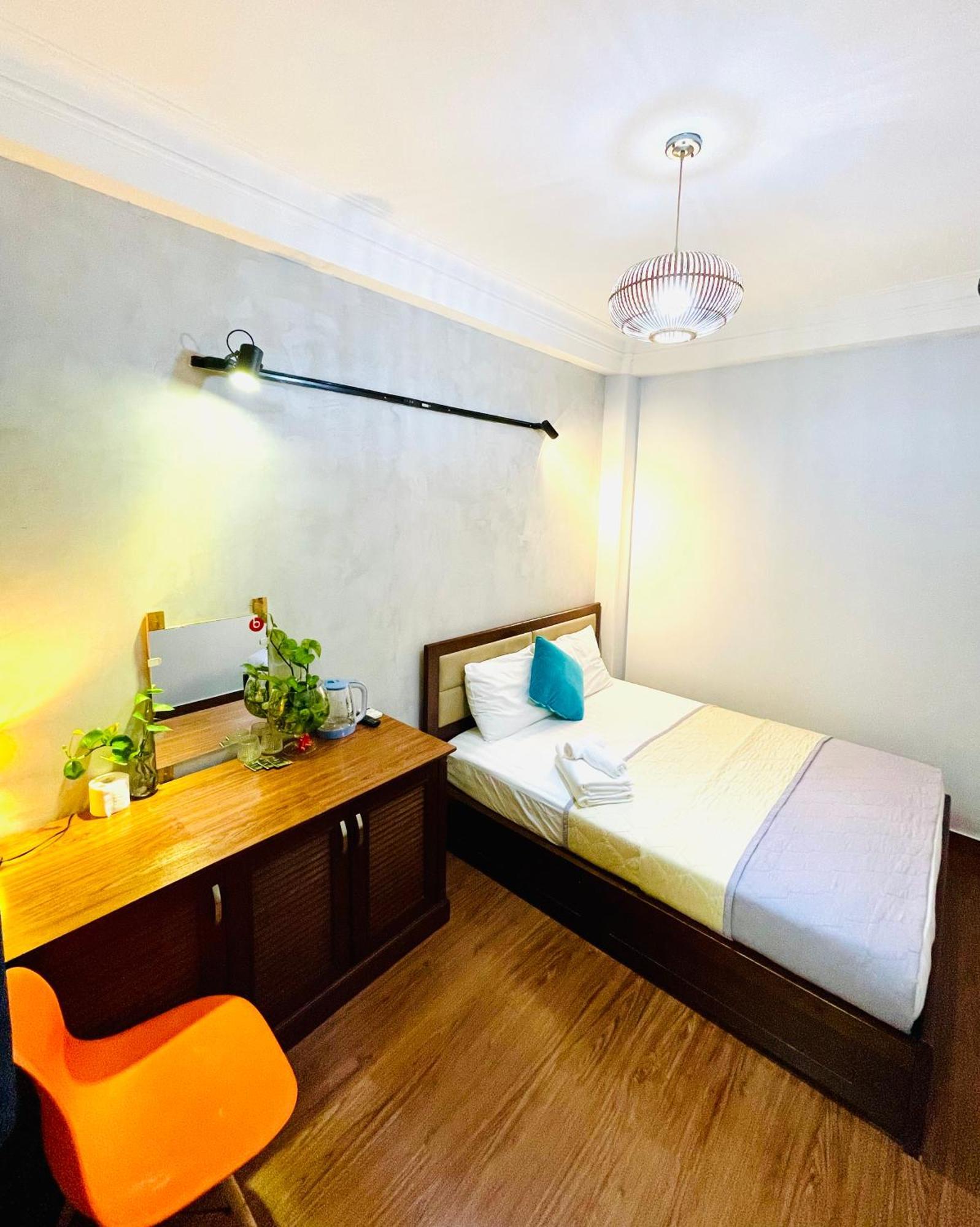 Giang Son Hotel江山民宿范五老区酒吧街胡志明市 Eksteriør billede