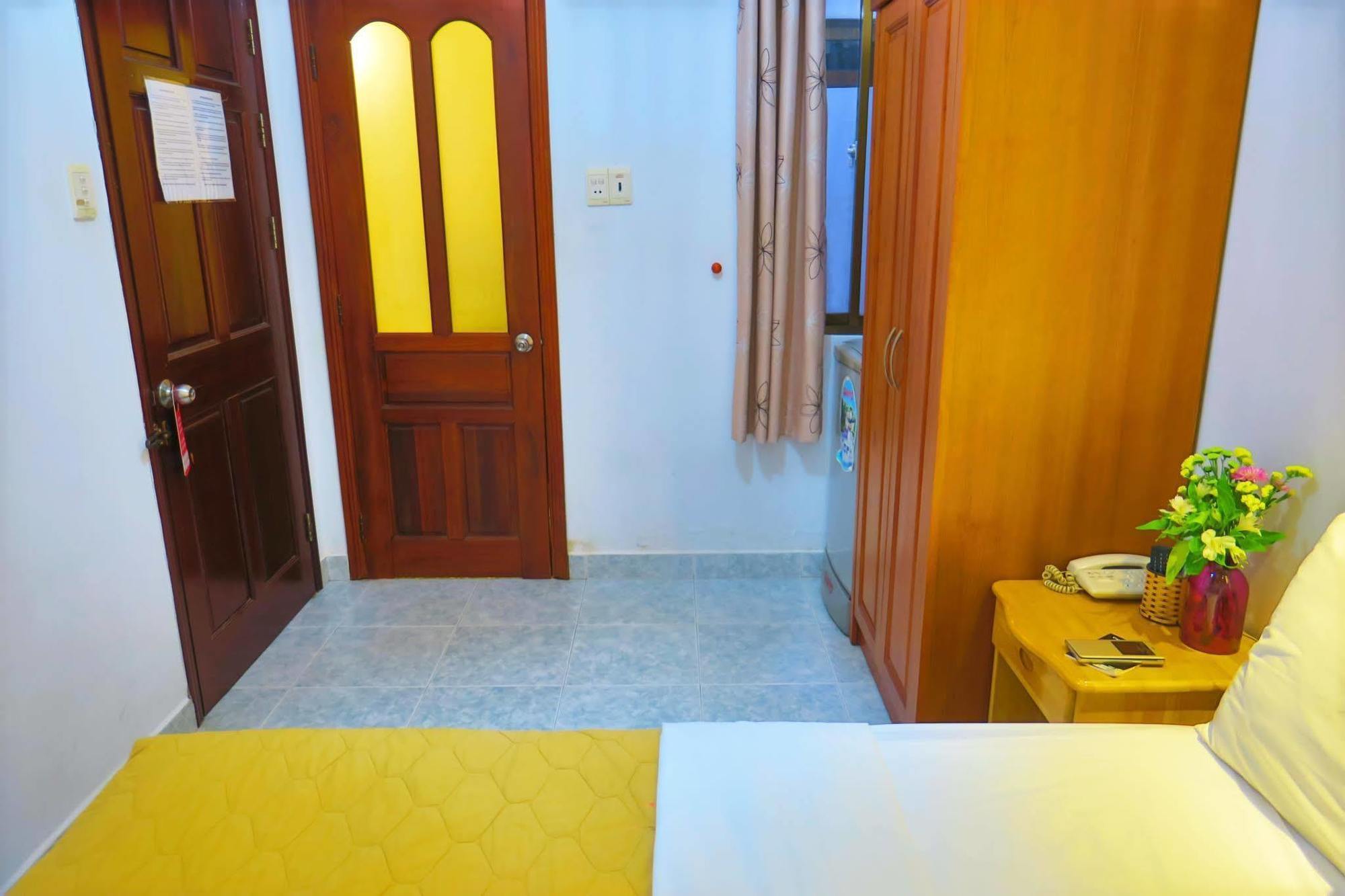 Giang Son Hotel江山民宿范五老区酒吧街胡志明市 Eksteriør billede